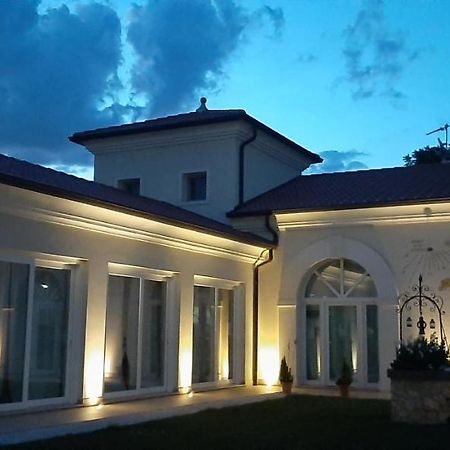 Poiana Maggiore B&B Borgo Arcadia المظهر الخارجي الصورة